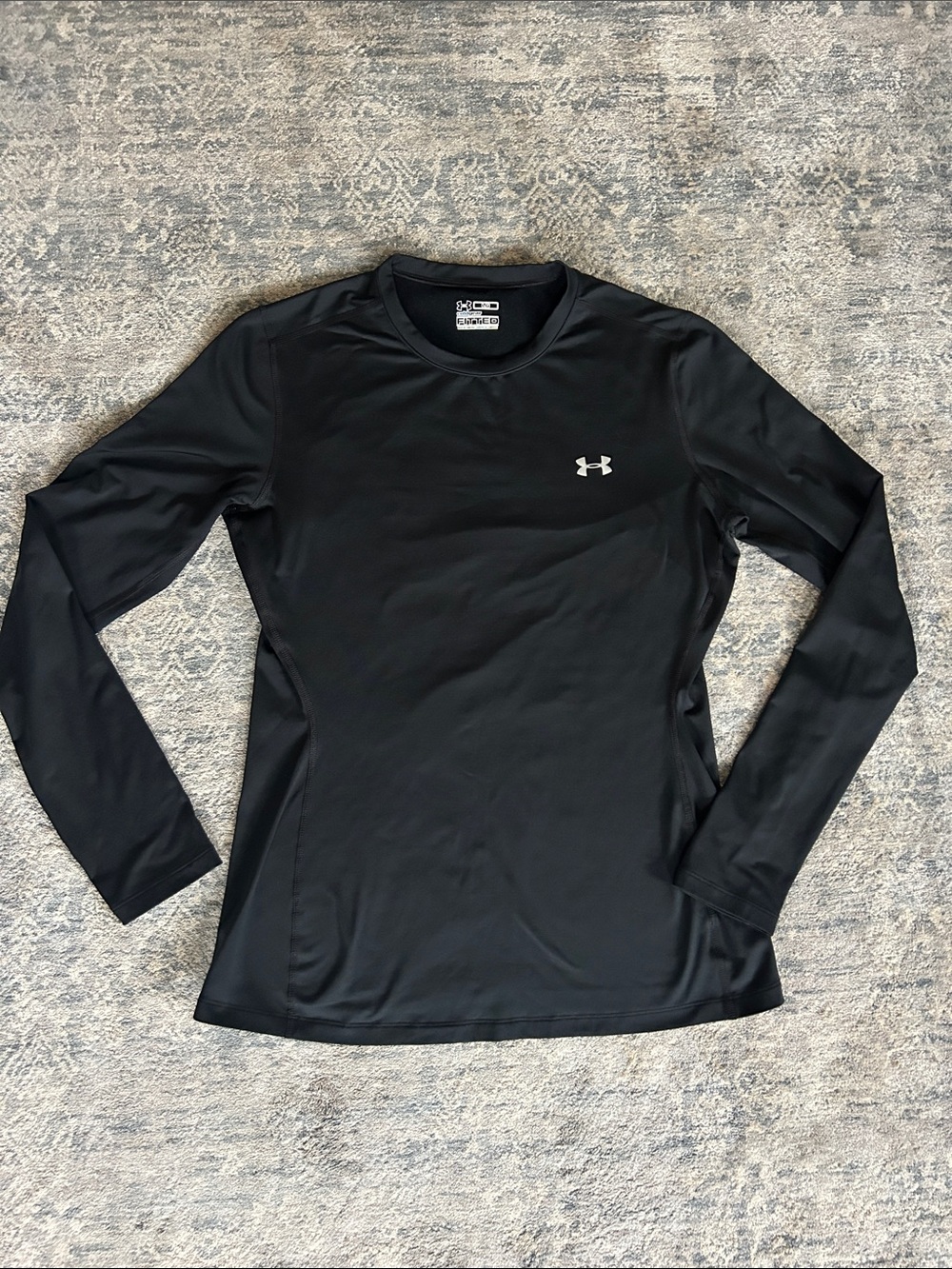 Under Armour Black Long-Sleeve ColdGear Fitted Top - Size Large